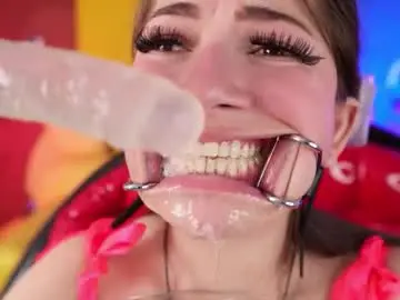 Miss__pamela  live sex cam