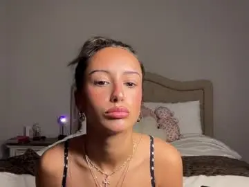 Oliviawestt  live sex cam