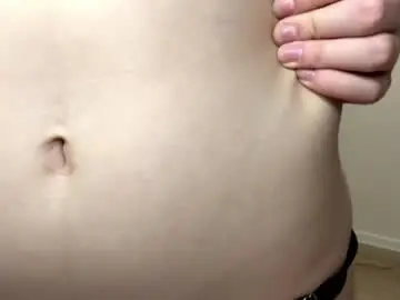 Pralinepurr  live sex cam