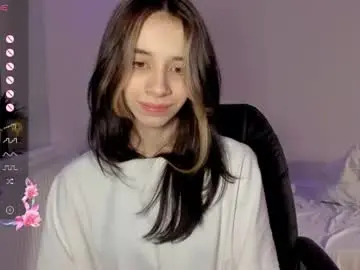 Shylinaa  live sex cam