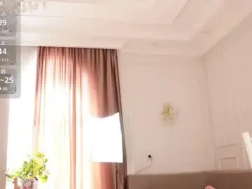 Yuna_leen  live sex cam