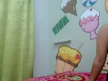 21miacristal  live sex cam