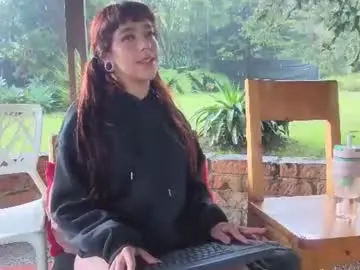 Alicemrtnzz  live sex cam