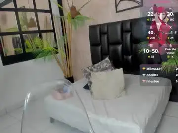 Blueeskhy  live sex cam