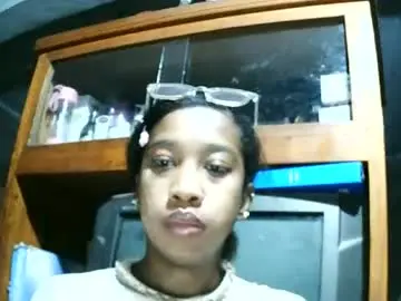 Brindapio678  live sex cam