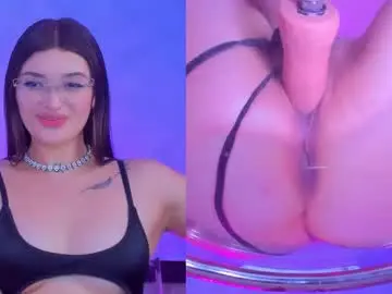 Candy15_cm  live sex cam