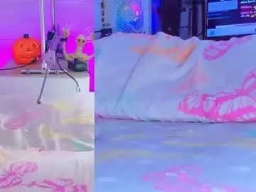 Candy15_cm  live sex cam