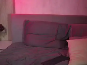Carlottarusso  live sex cam