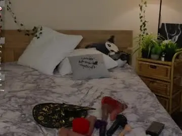 Dark_lola_  live sex cam