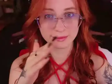 Dark_lola_  live sex cam