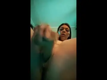 Drippinwetttt590578  live sex cam