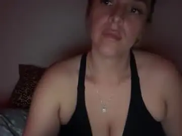 Emilelovesyou  live sex cam