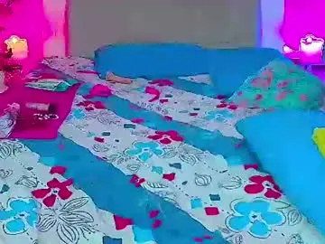 Kendra_love31  live sex cam