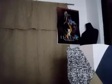 Lezlieshober  live sex cam