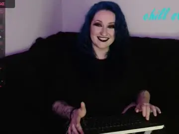 Littlemonsterkitten  live sex cam