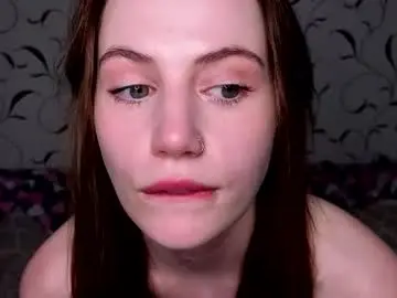 Luxewyvern  live sex cam