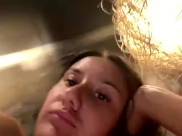 Miadiaz_xx  live sex cam