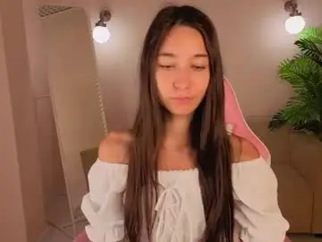 Nicole_brownie  live sex cam