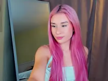 Pearlenehidaka  live sex cam