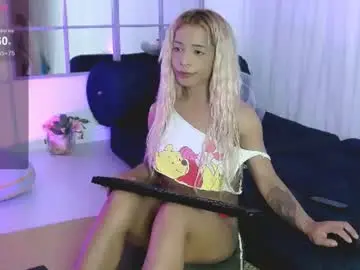 Sarahraiynex  live sex cam