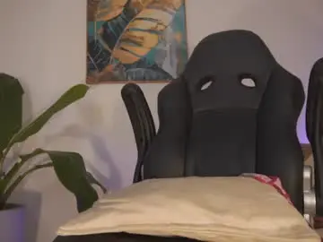 Sarawinstone_  live sex cam