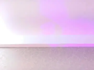 Yesyhills  live sex cam