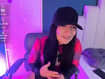 Adriienne_  live sex cam