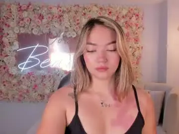 Haleygreenx  live sex cam