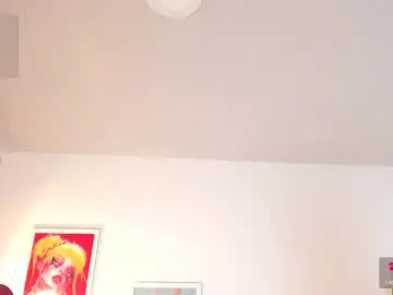 Laukyubey1  live sex cam