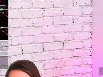 Lunnavelvet2026  live sex cam