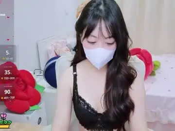 Mina_686  live sex cam