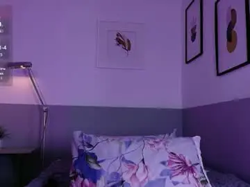 Naturaltitss_  live sex cam
