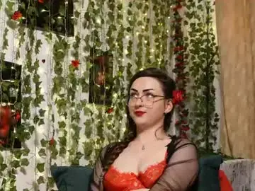 Naughtyhomemade17  live sex cam