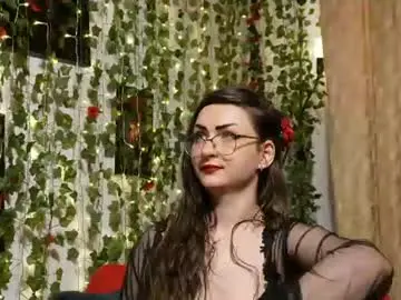 Naughtyhomemade17  live sex cam