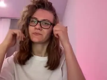 Nylagrall  live sex cam