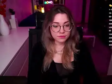 Remywild  live sex cam