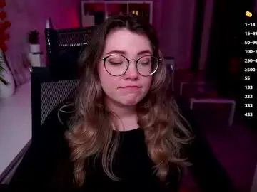 Remywild  live sex cam