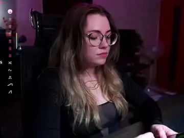 Remywild  live sex cam
