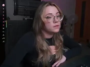 Remywild  live sex cam