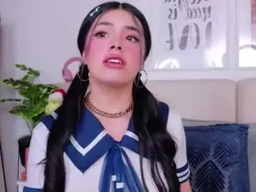 Saritabratz  live sex cam