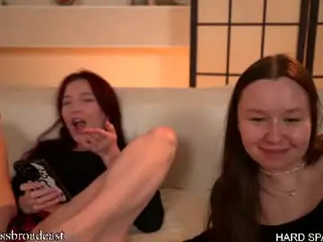 The_bad_touch_  live sex cam