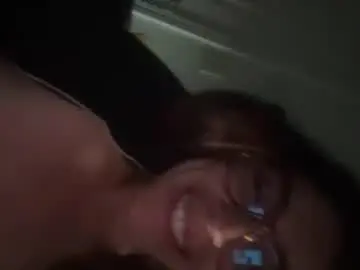 Vanela_420  live sex cam