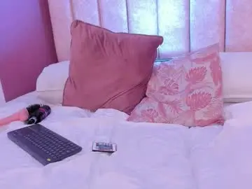 Azaleaa__  live sex cam