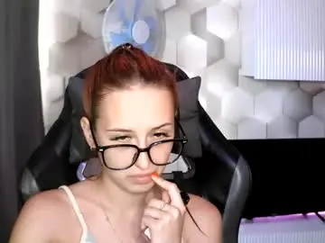 Emilia_jack_carvel  live sex cam
