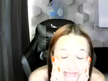 Emilia_jack_carvel  live sex cam