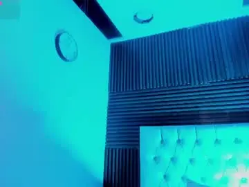 Emilymora1_  live sex cam
