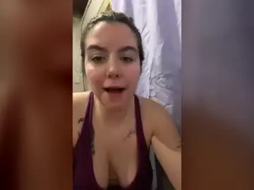 Emilyokay  live sex cam