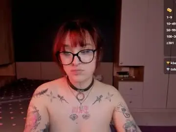 Hunnyhan  live sex cam