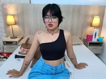 Iris_gomez  live sex cam