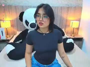 Iris_gomez  live sex cam